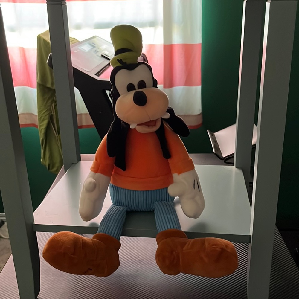 Goofy scentsy buddy
